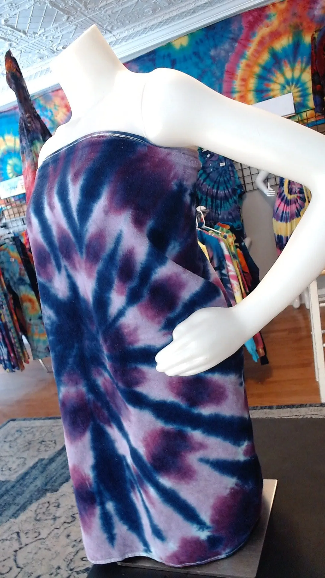 Custom Color Tie-Dyed Beach Towels