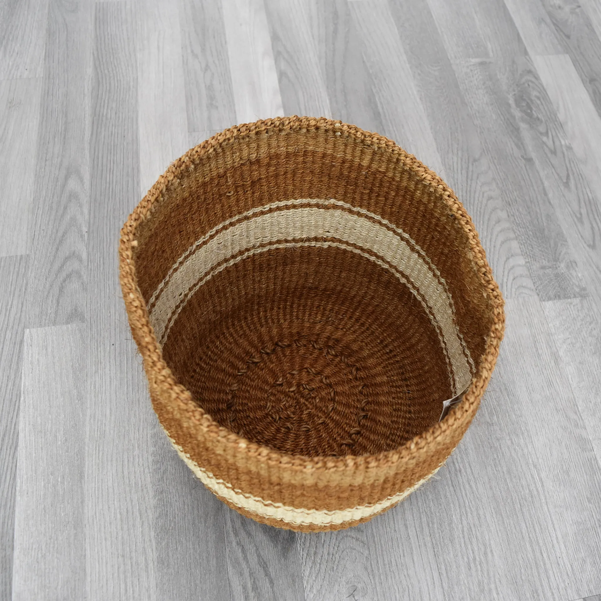 Kenyan Basket - Sisal Basket - KB45 - 9.8"