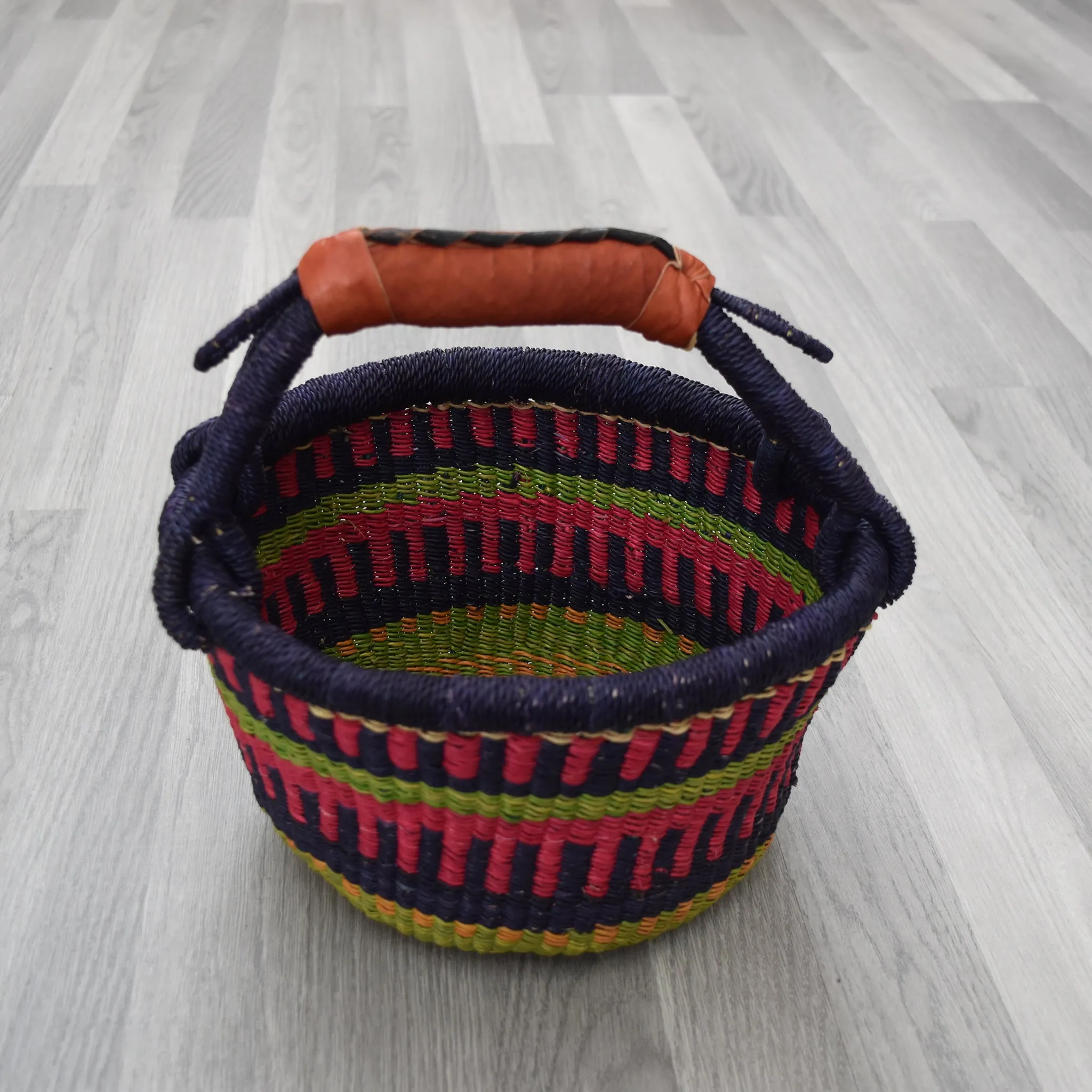 Large Round Straw basket 24 - African Basket - Ghana Basket