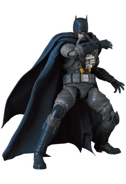 MAFEX Stealth Jumper Batman (Batman: Hush Ver.)